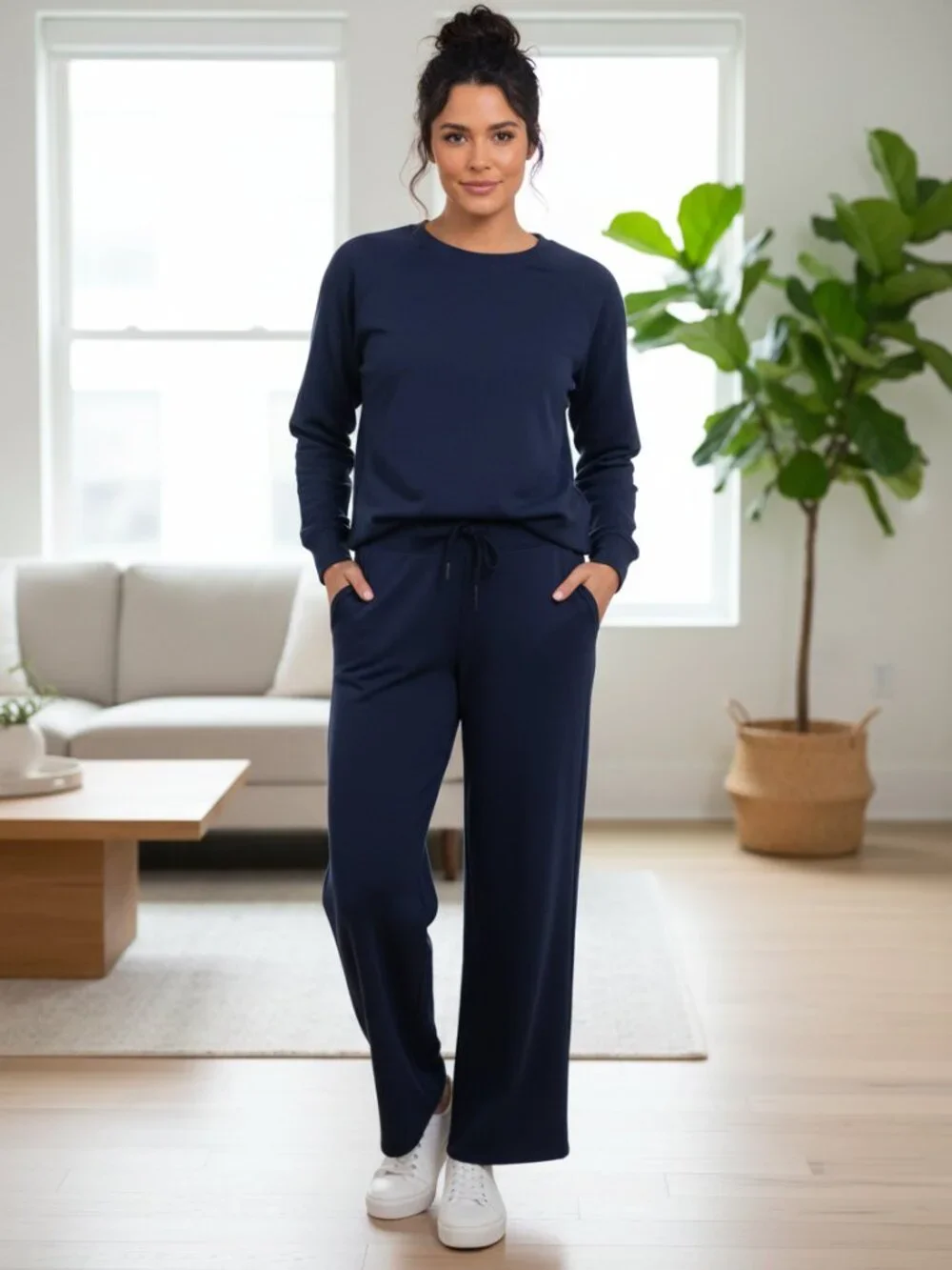 Spanx AirEssentials Wide Leg Pants Navy XS- Snags on leg